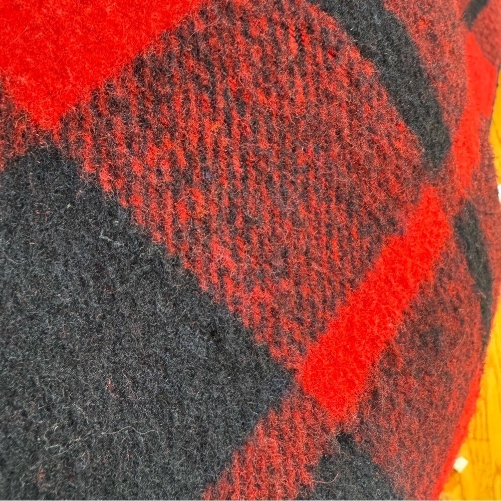 Vintage Mid Century Reversible Wool Plaid Ideal Cape - Picture 13 of 16